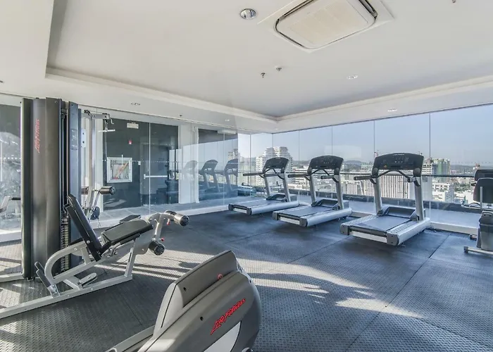 Cozy Near It Park With 32-inch Samsung Hdtv Apartment Cebu